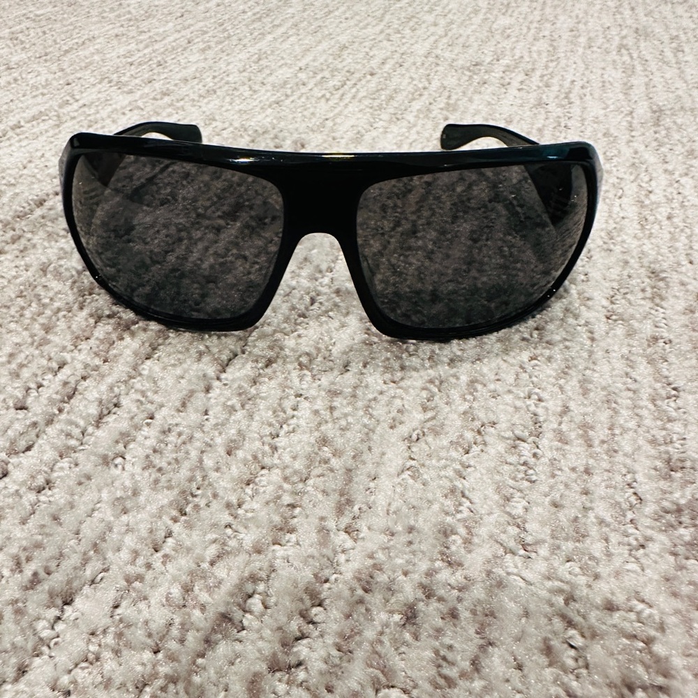 Oliver Peoples sunglasses